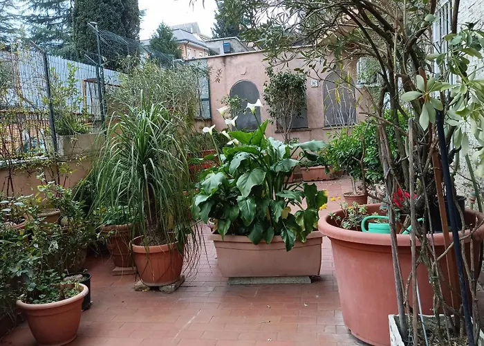 Vatican Treasure Garden Apartment Rom