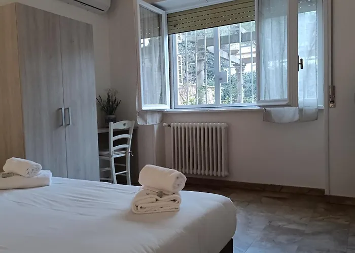 Vatican Treasure Garden Apartment *