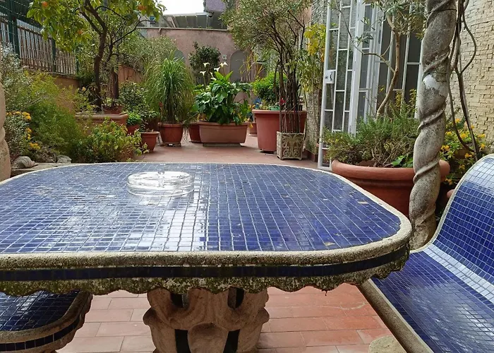 Apartment Vatican Treasure Garden *