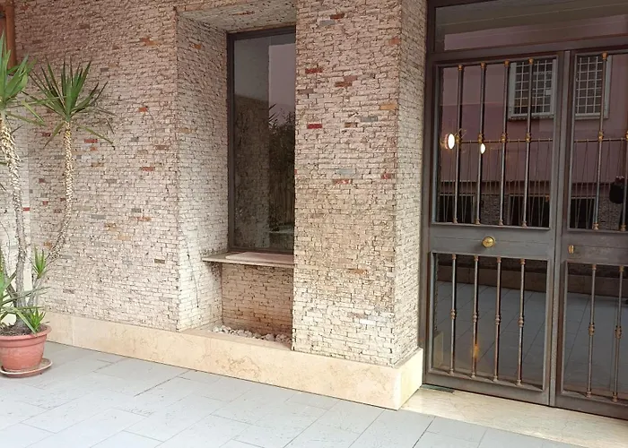 Apartment Vatican Treasure Garden *